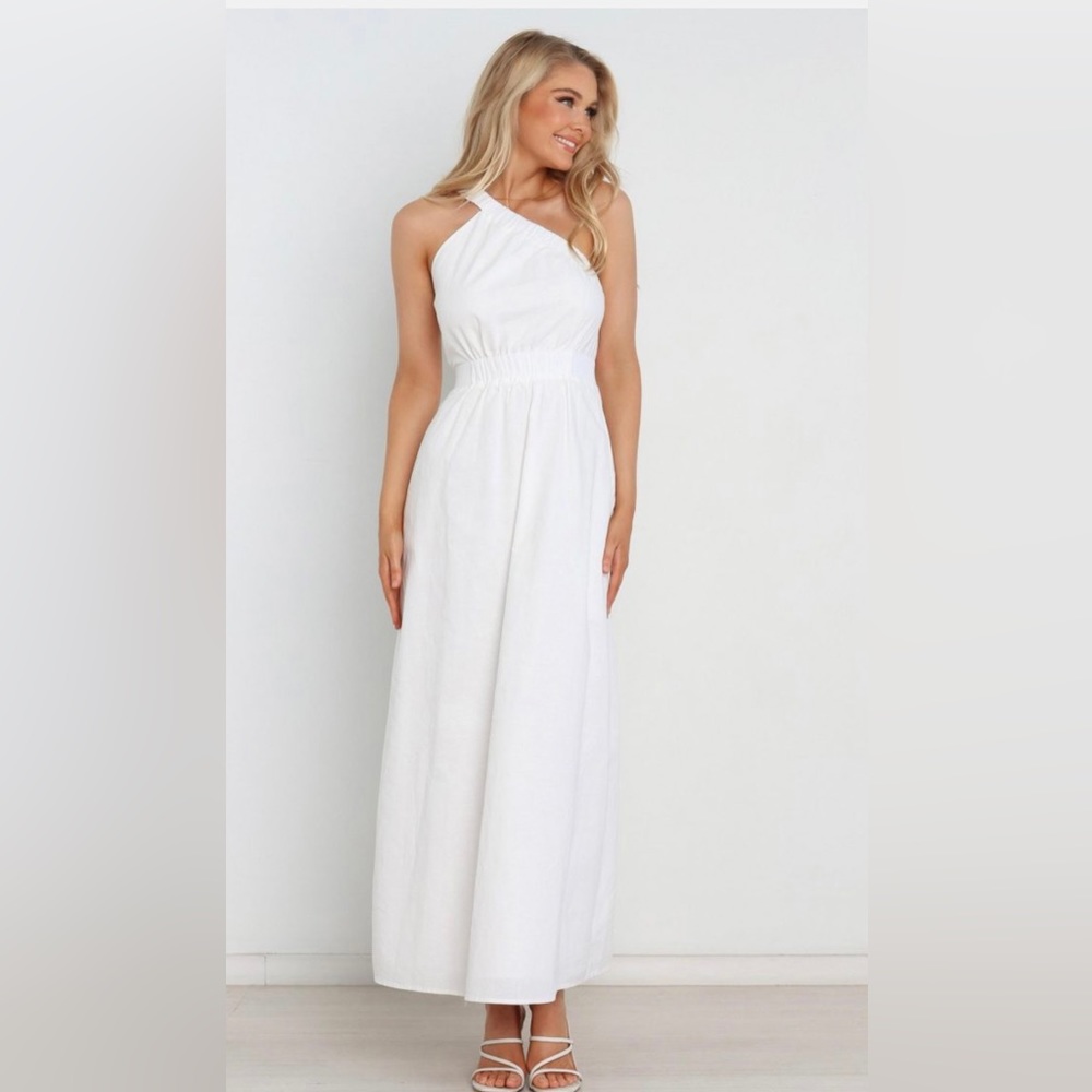 Petal & Pup Zeralina Maxi Dress